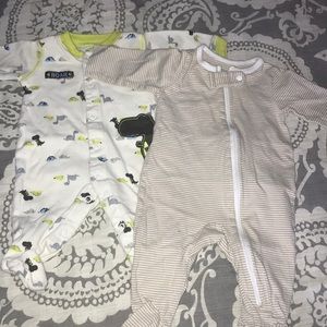 2 onesies